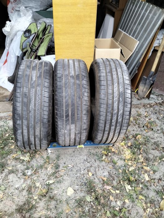 Резина 245/45/R19