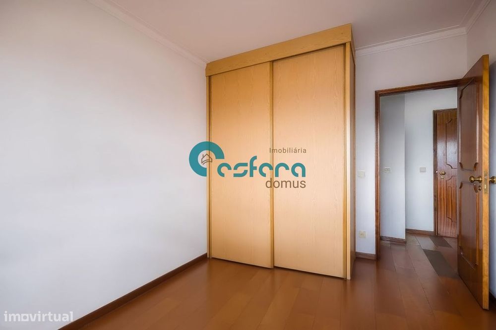 Apartamento T3 Venda em Vilar de Andorinho,Vila Nova de Gaia