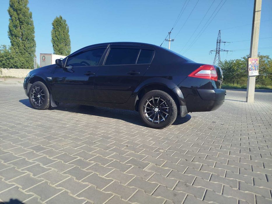 Renault Megane 2| 2008 | 1.6 газ/бензин | МКПП