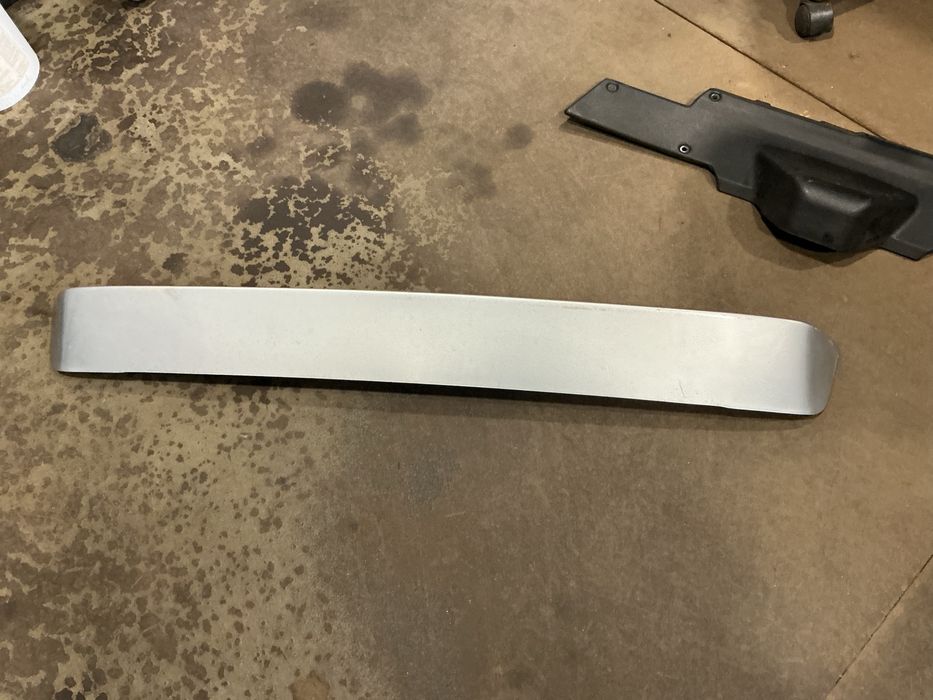 Aileron /SPOLIER da mala Peugeot 306 ano 2002