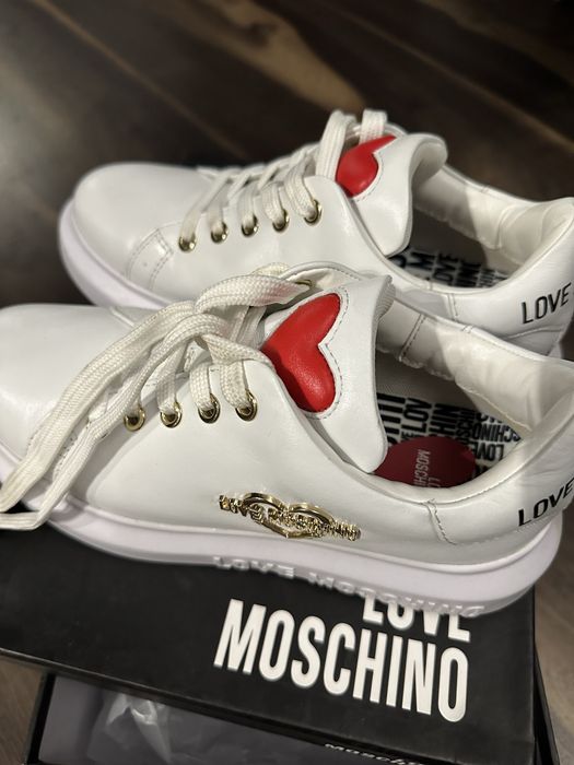 Кросовки MOSCHINO оригинал