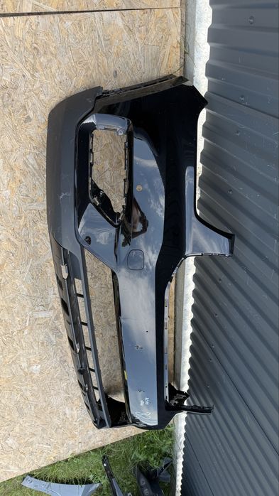 Бампер Volvo XC40 C40 2017-2021 вольво