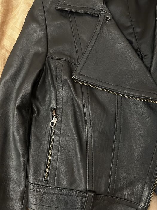 Шкіряна  жіноча косуха  (Б/у)