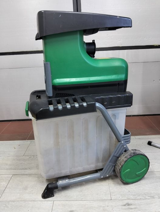 Садовые измельчители для веток. Подрібнювач гілок. дробилка в ассортим