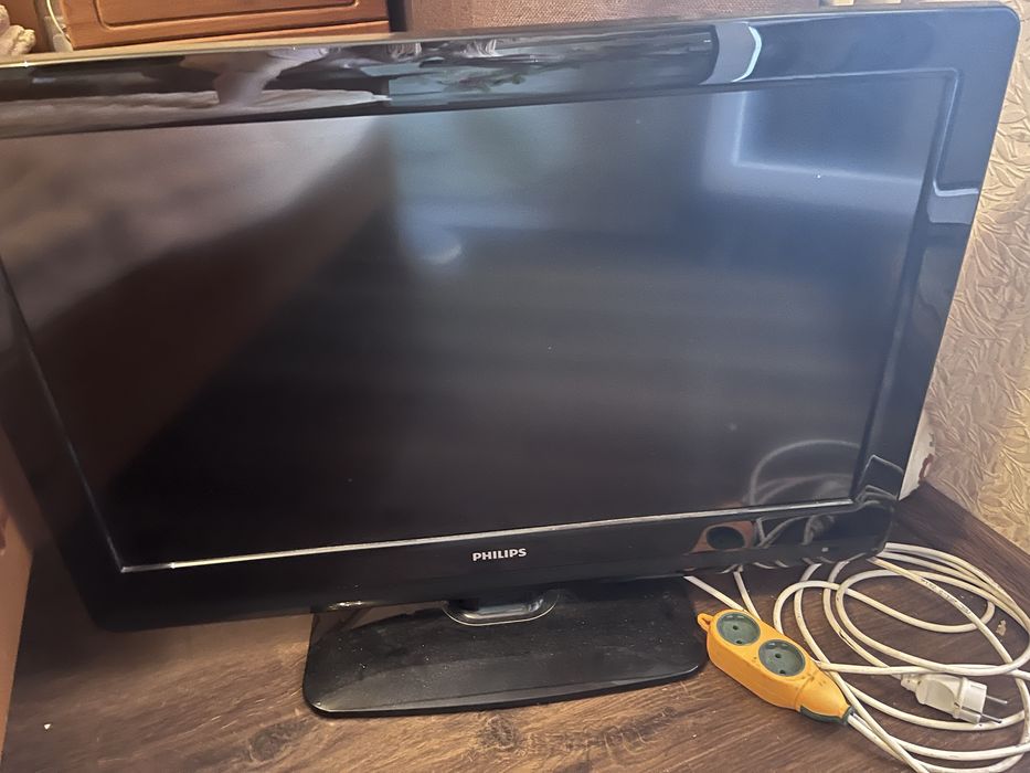 Телевізор Philips 32 дюйма