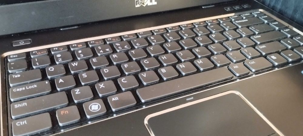 Laptop Dell Vostro 3450 Intel Core i3