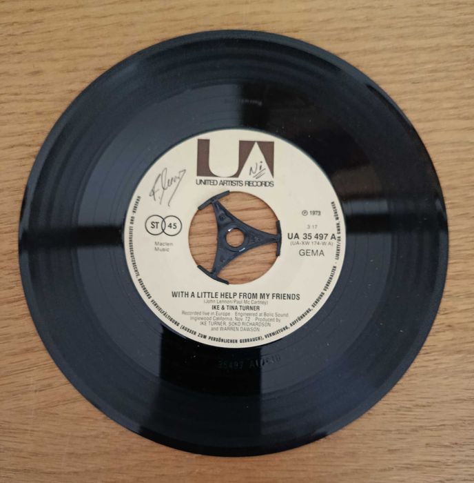Disco vinil, Ike and Tina Turner - With a little help from my friends