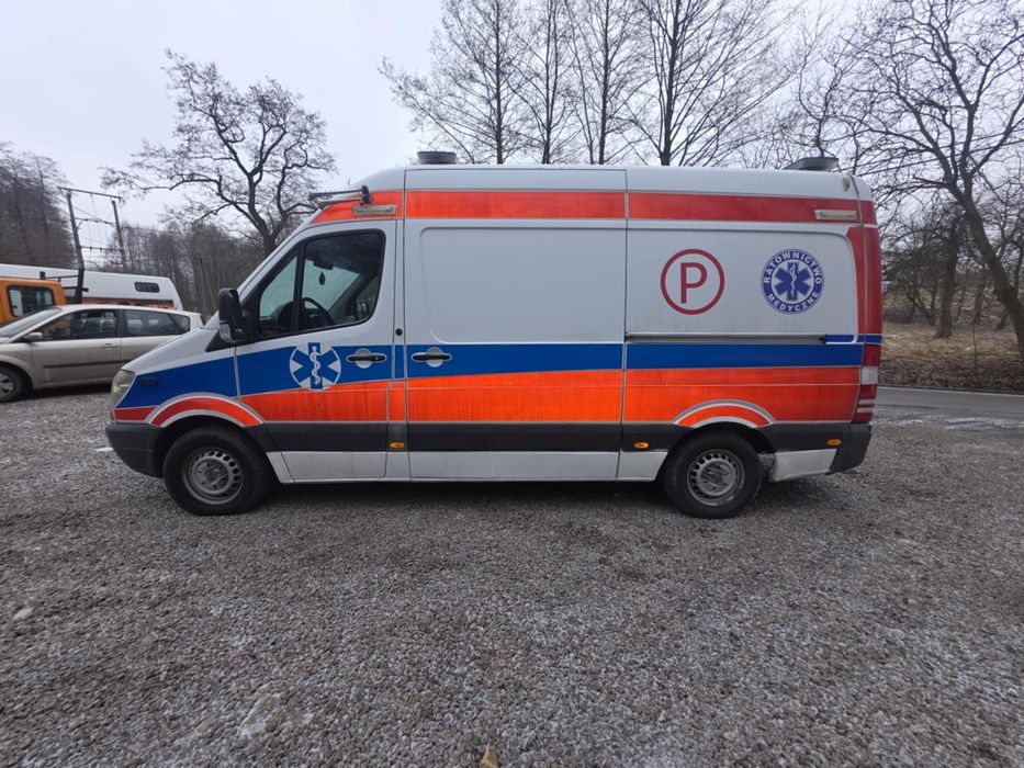 Mercedes Sprinter Karetka 2.2 CDI 6 osób