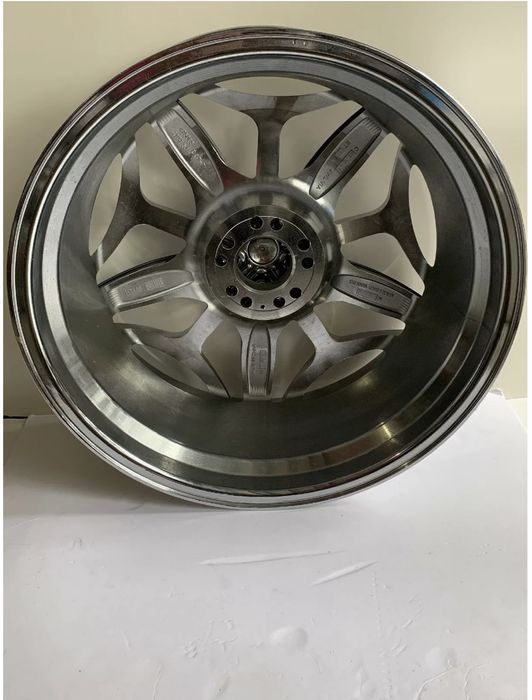 Диски 22” с резиной Nitto NT 420s 285 45 R22