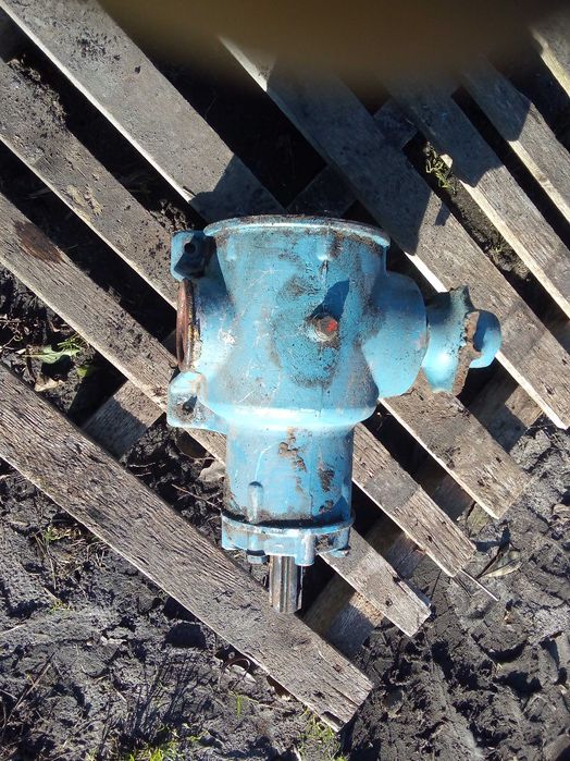 Silnik 7 kw z przełącznikiem na wózku do młucarni Rozdzielacz ciężarek