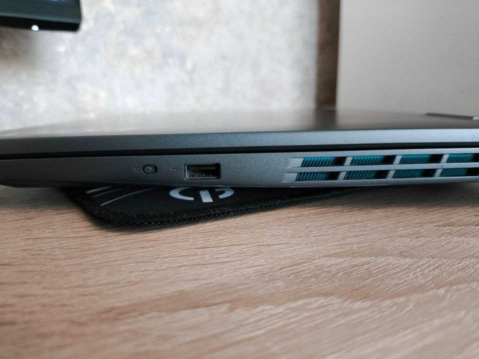 Lenovo LOQ 15 с RTX 4050