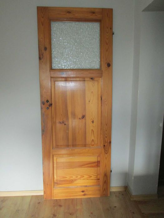 Drzwi drewniane sosnowe łazienkowe