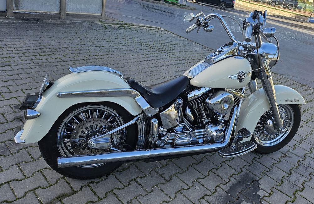 Harley davidson softail heritage 1450 cc