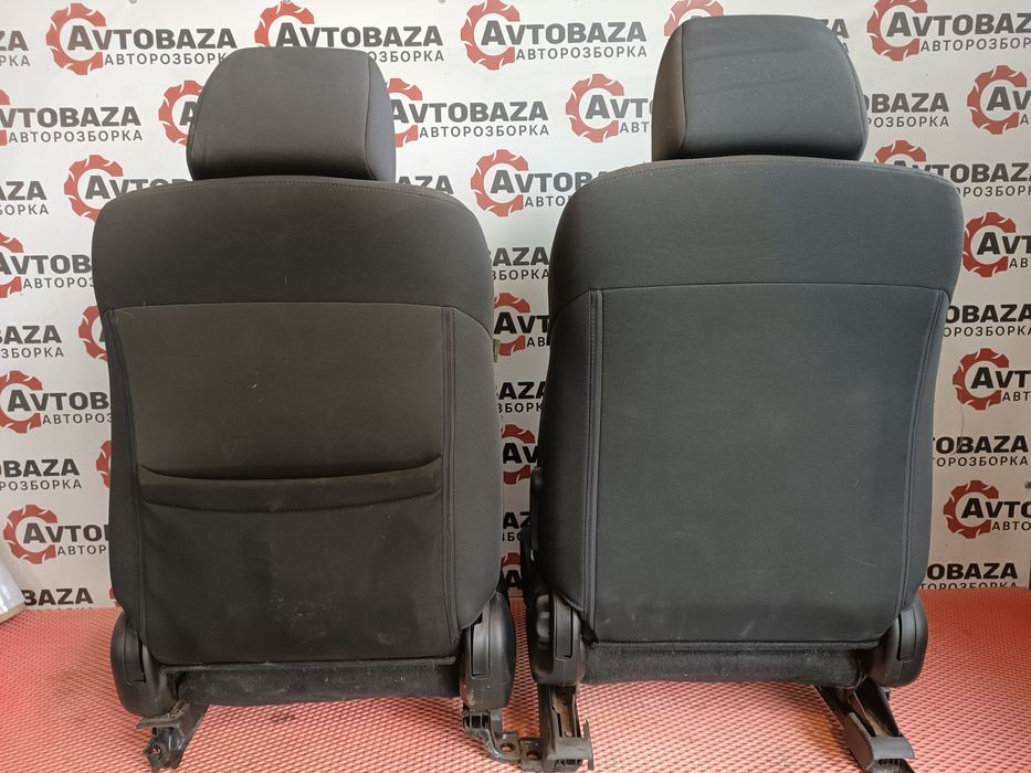 Сидіння передні пара Mazda 3 BK Сидения Сідушки Сидушки Мазда