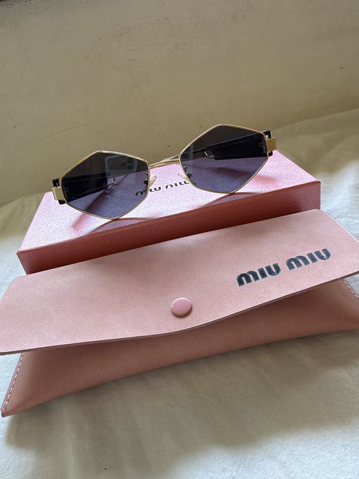 Óculos  castanho miu miu