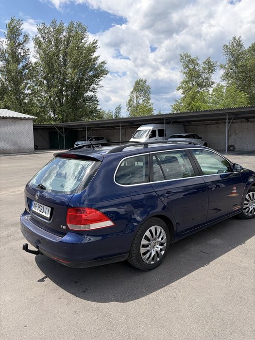 Продам  машину Golf 5