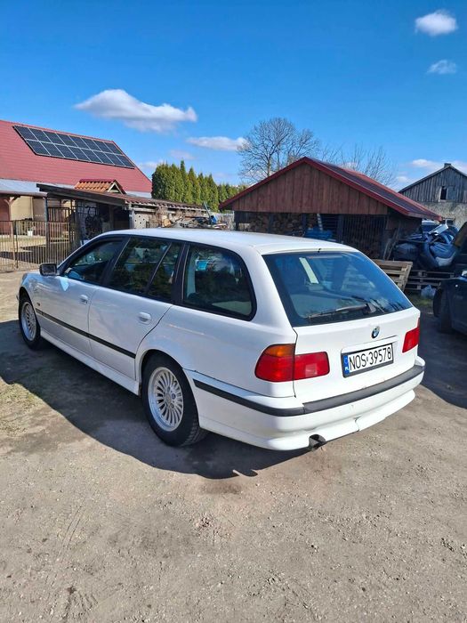 Samochód BMW E39