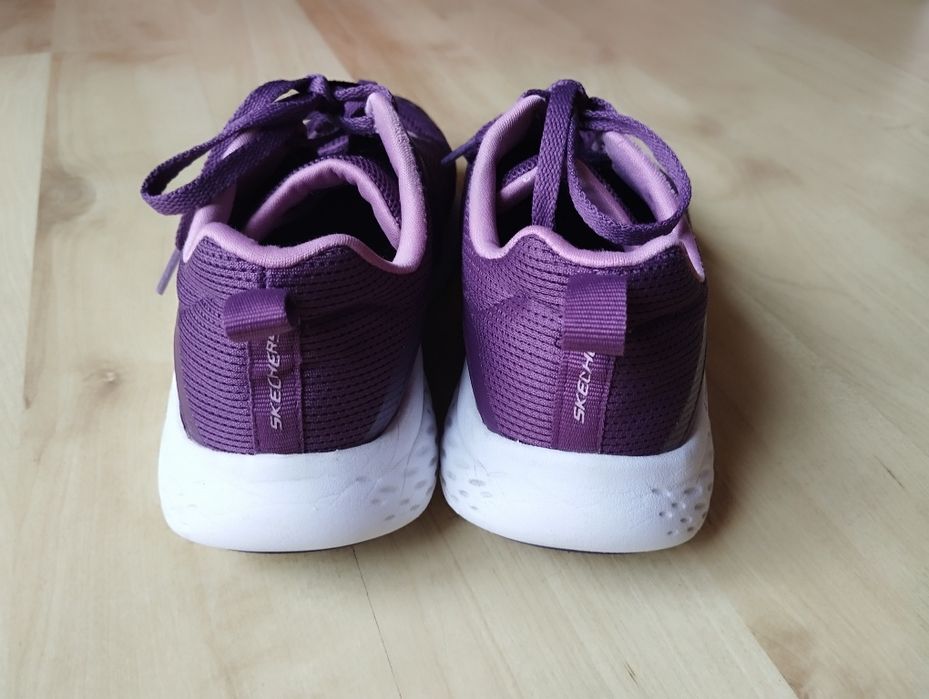Buty sportowe Skechers r36 wkł 23 cm / Adidasy