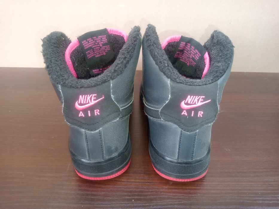Nike Air Force nr 37.5--23.5 cm