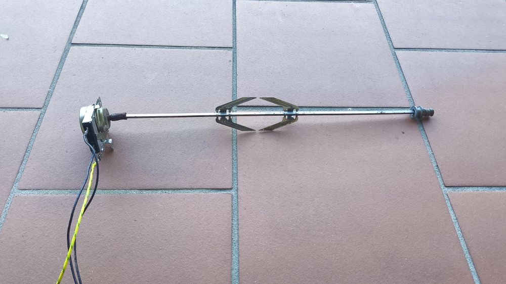 Motor para churrasqueira