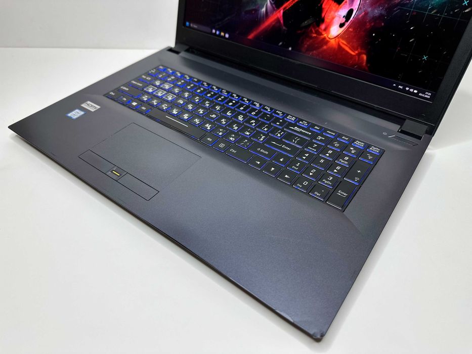 Ігровий Clevo N870EK, i7-8750H, 16Gb, SSD256+500, GTX 1050Ti, FHD IPS
