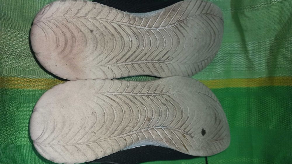 Мужские кроссовки