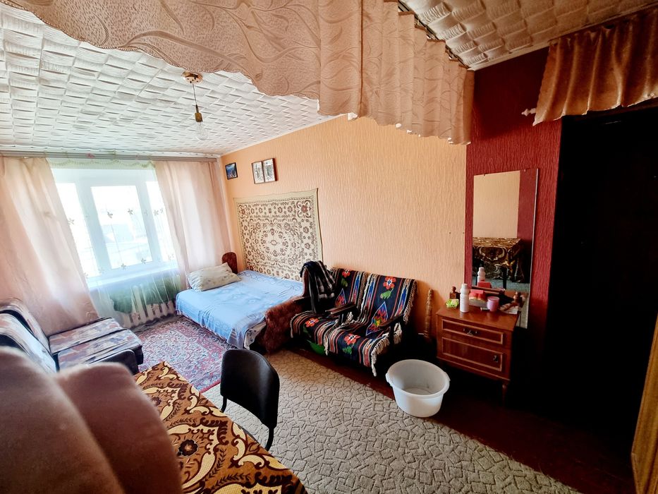 Здам кімнату /18 кв. разом з комунальними