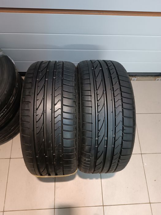 Bridgestone Potenza RE050A 215/40r17