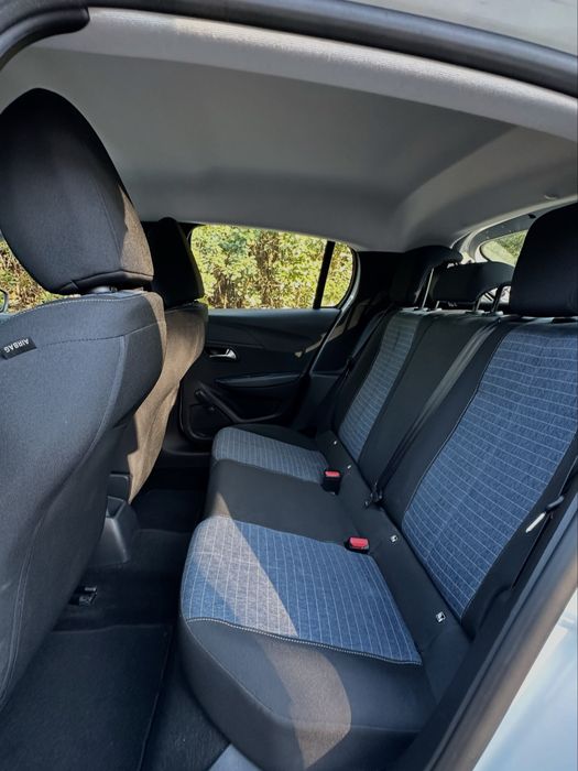 Peugeot 208 like 1.5 disel
