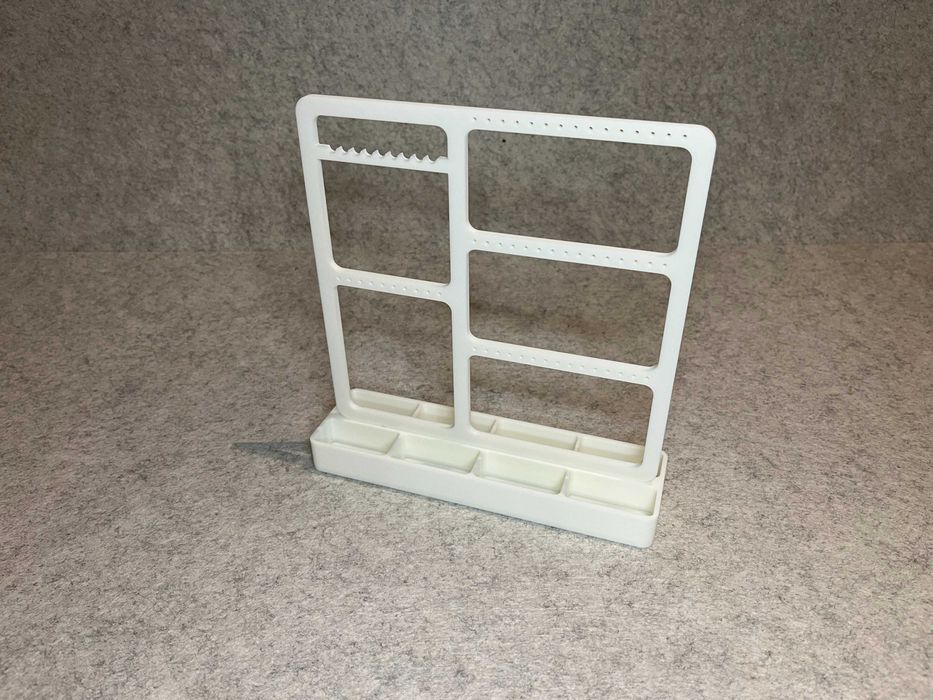 Stojak organizer na bizuterie