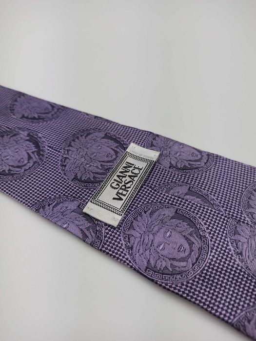 Gianni Versace fioletowy jedwabny krawat w logo meduzy wksm01