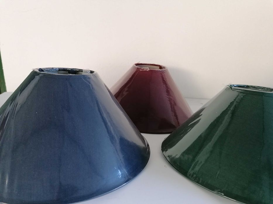 Candeeiros em madeira anos 40