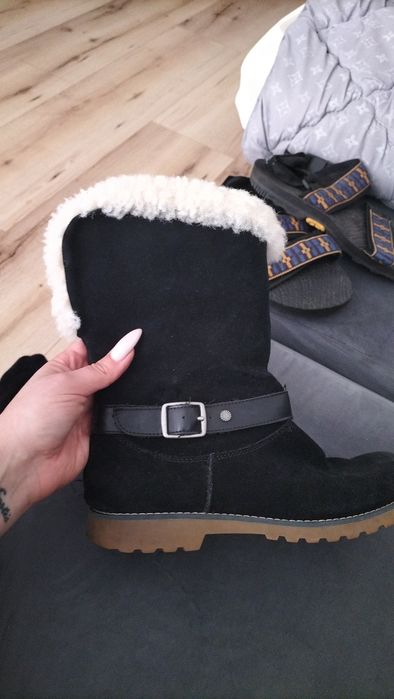 Ugg в гарному стані