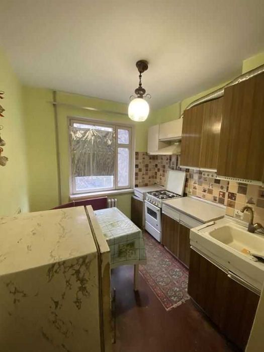 продам 2 комн Семена Палия 31 999 у.е