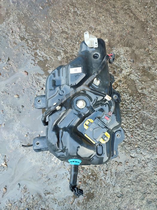 Zbiornik adblue od ford transit custom