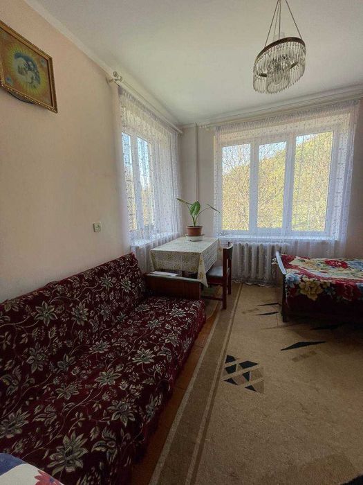 Топ пропозиція особняка біля лісу