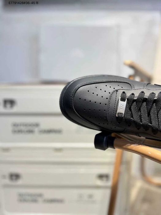 Nike Air Force 1 R.38,5