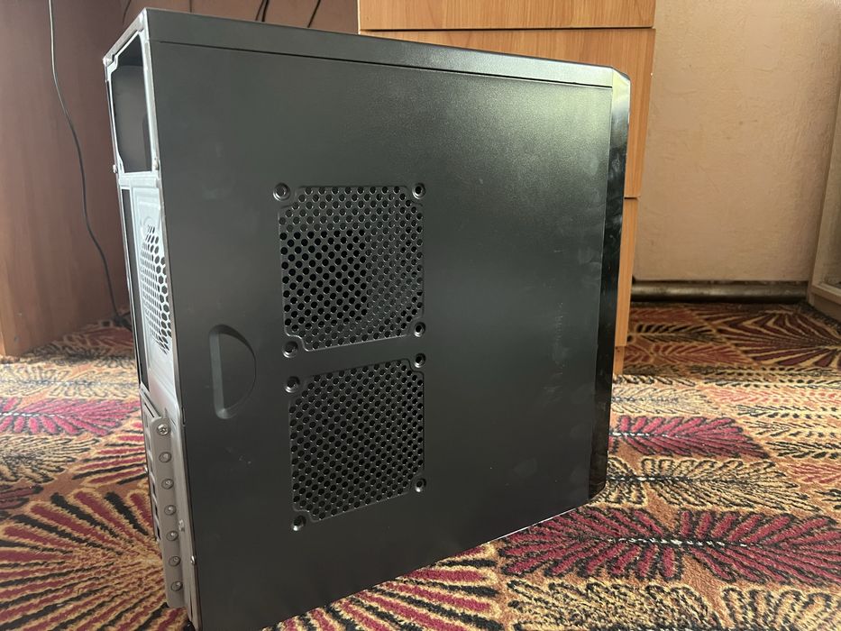 Домашній корпус ПК/PC