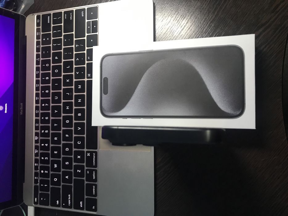 Apple iphone 15 Pro Max 256Gb Black Titanium Физ сим