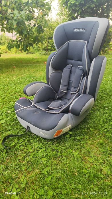 Fotelik samochodowy 9 - 36 kg / Grupy I, II, III