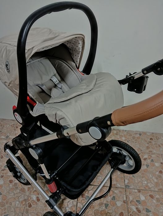 Carrinho de bebé 3 em 1