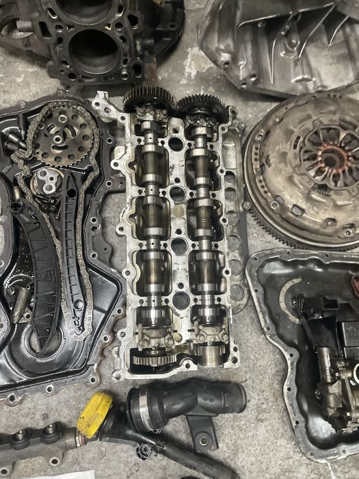 Silnik blok głowica Nissan Qashqai 2.0dci M9R G832 części 4x4 skrzynia