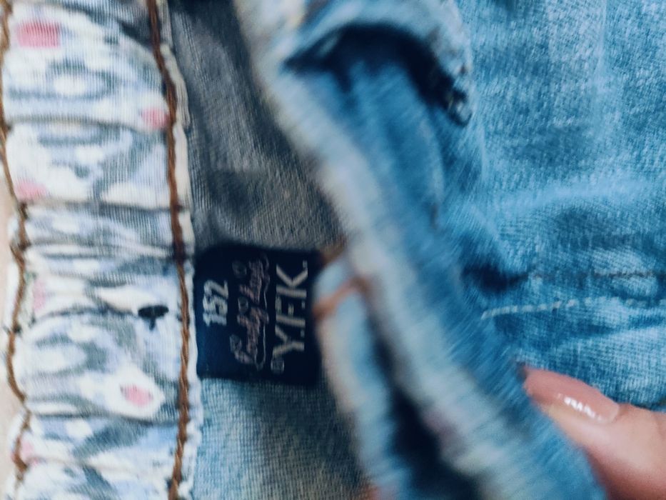 Krótkie spodenki jeansowe rozm 152