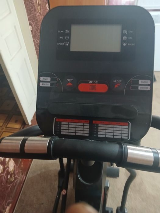 Продам орбитрек Vigor 609 ET,.