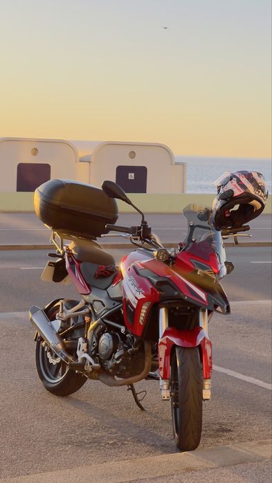 Benelli TRK 251