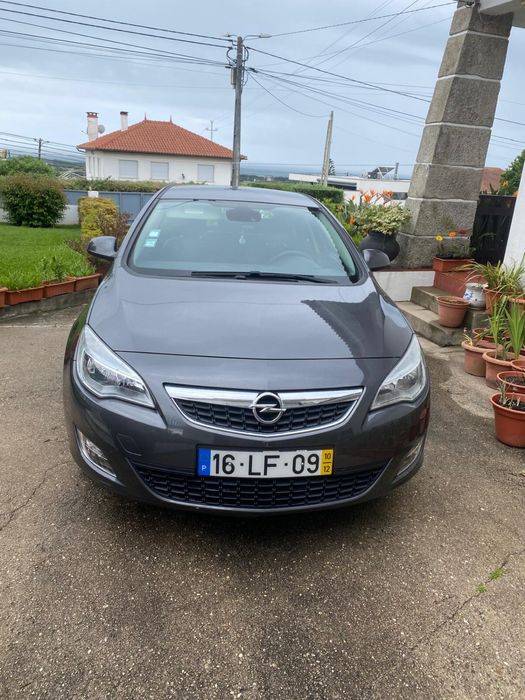 Opel Astra 1.4 gasolina 2010 46000km