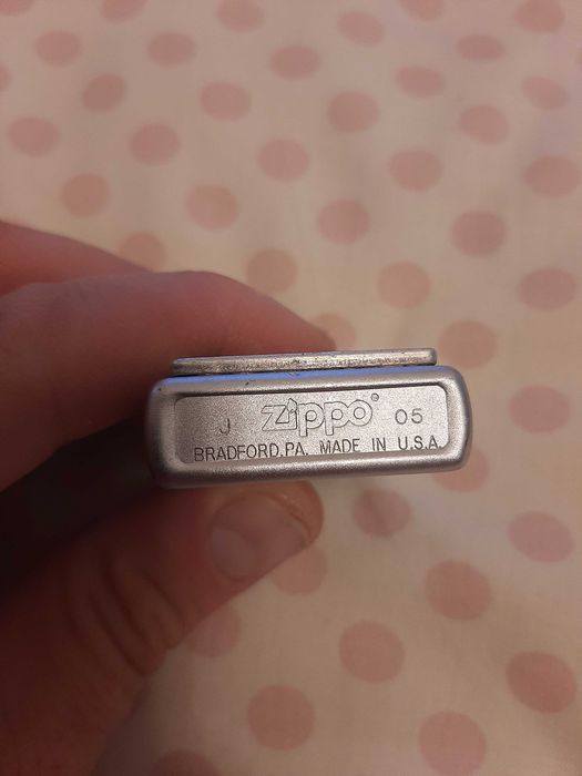продам зажигалку зиппо