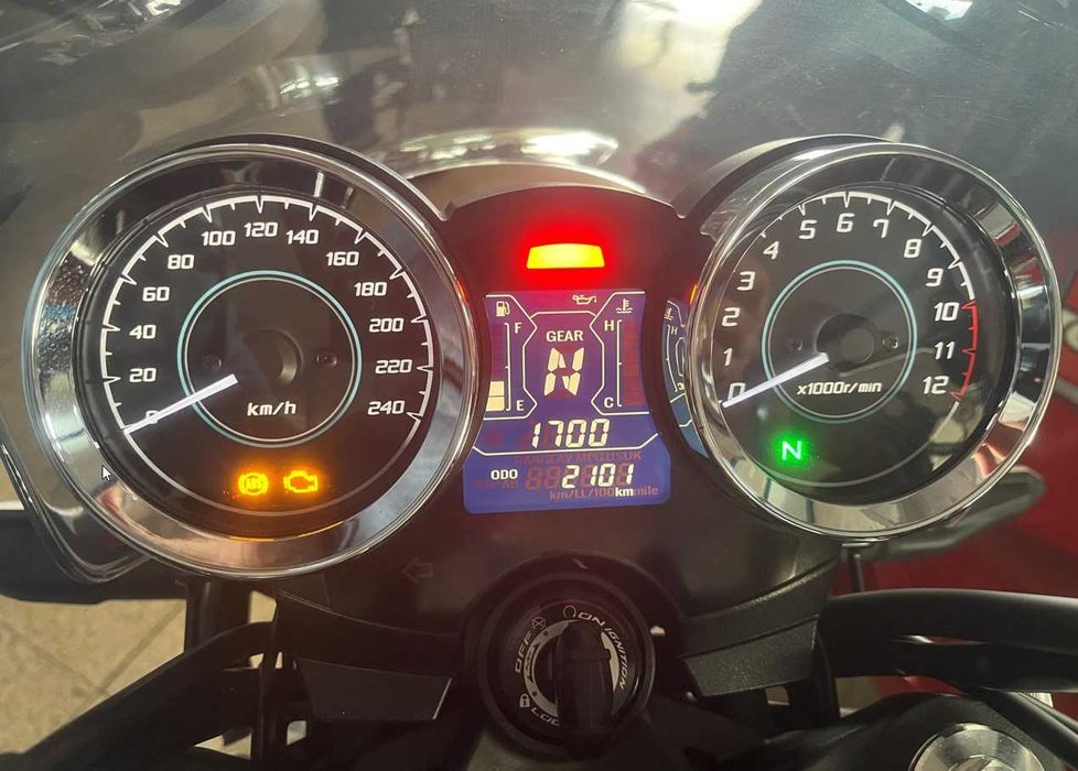 Kawasaki z650 RS 2023