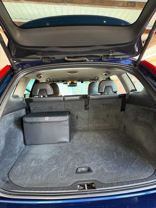 volvo xc60  2015 р   2.0  дизель