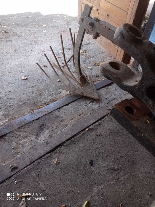 Розорувач картоплі тракторний